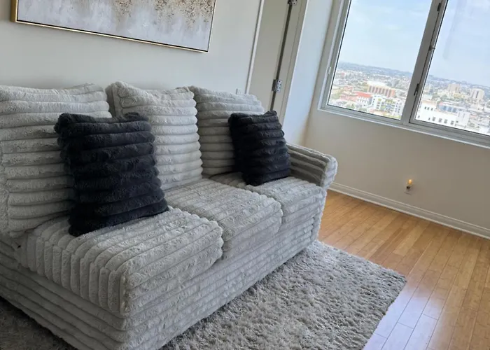 Relax On Ocean Blvd With A View